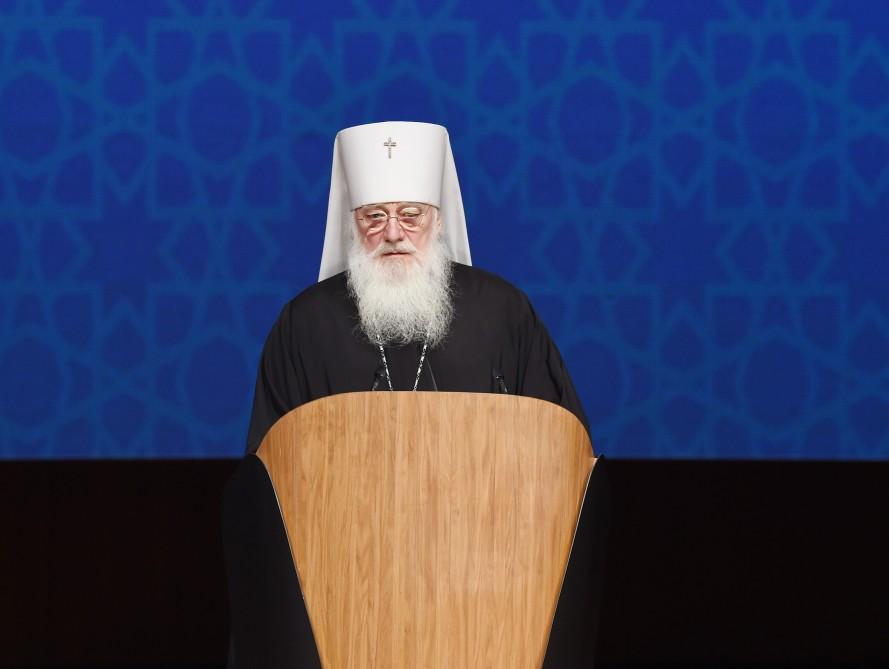 Prezident İlham Əliyev “2017-İslam Həmrəyliyi İli: Dinlər və mədəniyyətlərarası dialoq” mövzusunda keçirilən beynəlxalq konfransda iştirak edib (YENİLƏNİB-3) (FOTO)