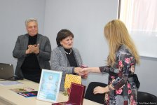 Fəxriyyə Xələfovaya "Azərbaycanın qüruru" ordeni verildi (FOTO)