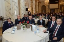 Bakıda "Şərqlə Qərbin qovşağında yeni enerji və kommunikasiya imkanları" adlı konfrans keçirilib (FOTO)