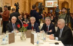 Bakıda "Şərqlə Qərbin qovşağında yeni enerji və kommunikasiya imkanları" adlı konfrans keçirilib (FOTO)