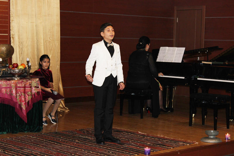 Şövkət Məmmədovanın 120 illik yubileyinə həsr olunmuş konsert-tamaşa keçirilib (FOTO)
