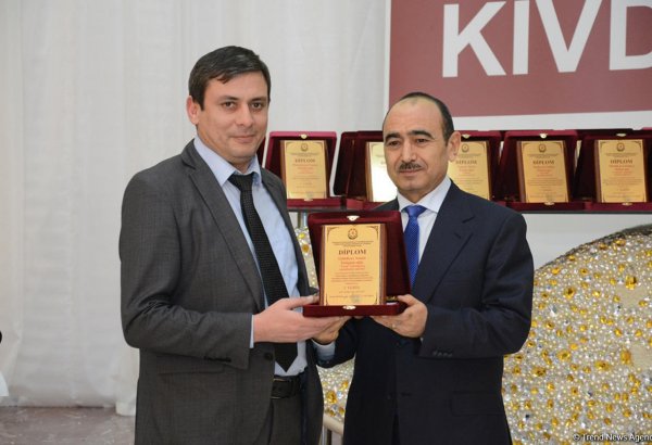 TREND-in əməkdaşı fərdi jurnalist yazıları müsabiqəsində birinci yerə layiq görülüb (FOTO)