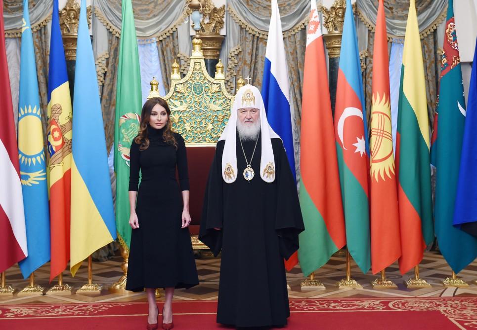 Azərbaycanın Birinci vitse-prezidenti Mehriban Əliyevaya Moskvada Müqəddəs Mələksima Knyaginya Olqa ordeni təqdim edilib (FOTO)