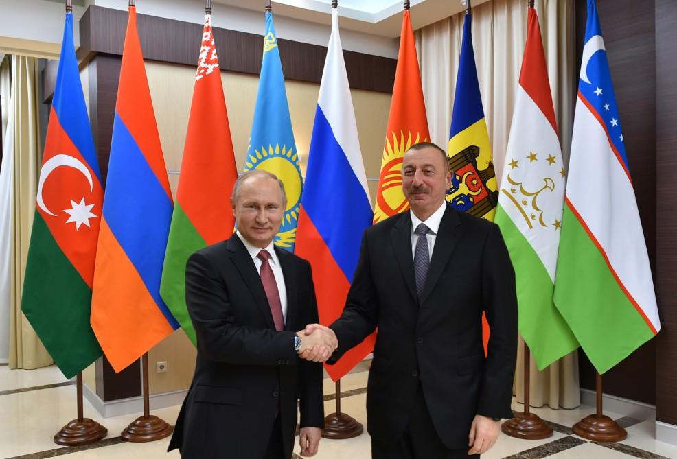 Prezident İlham Əliyev Moskvada MDB dövlət başçılarının qeyri-rəsmi görüşündə iştirak edib (YENİLƏNİB) (FOTO)