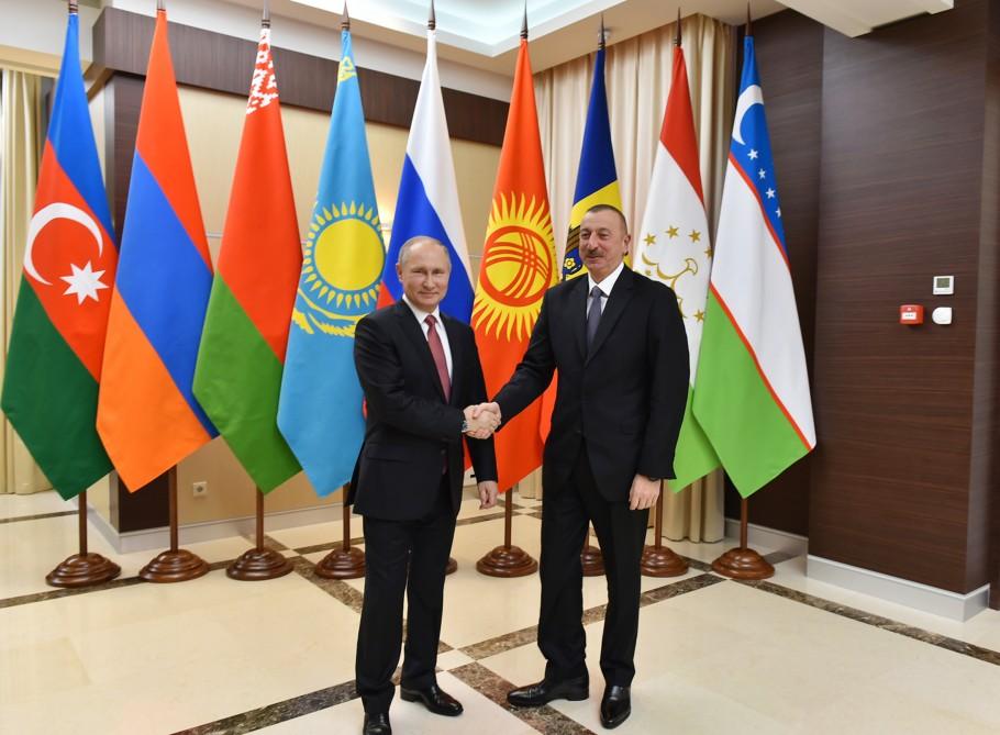 Prezident İlham Əliyev Moskvada MDB dövlət başçılarının qeyri-rəsmi görüşündə iştirak edib (YENİLƏNİB) (FOTO)