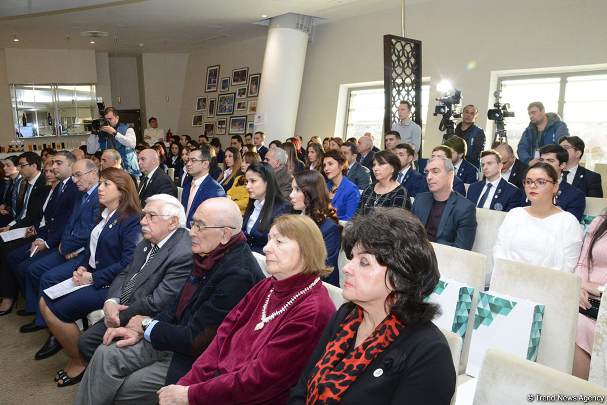 Azərbaycan Gimnastika Federasiyasının 15 illik yubileyinə həsr olunmuş Ümumi Yığıncaq keçirilib (FOTO)