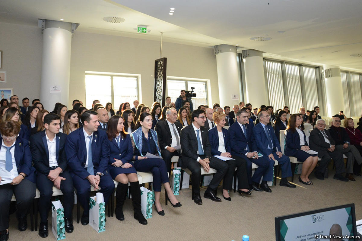 Azərbaycan Gimnastika Federasiyasının 15 illik yubileyinə həsr olunmuş Ümumi Yığıncaq keçirilib (FOTO)