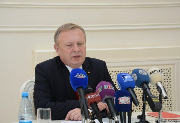Səfir: Belarus Bakı-Tbilisi-Qars dəmir yolunun istifadəsində maraqlıdır