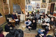 Gənclər Fondunun yeni layihəsinin ilk qonağı Rasim Balayev olub (FOTO)