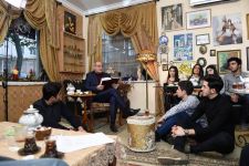 Gənclər Fondunun yeni layihəsinin ilk qonağı Rasim Balayev olub (FOTO)