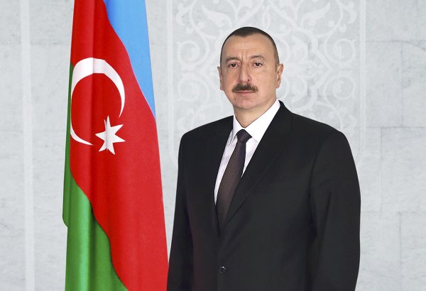 Prezident İlham Əliyevin ünvanına təbriklər gəlməkdə davam edir
