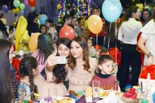 Birinci vitse-prezident Mehriban Əliyeva: 2017-ci il bütün Azərbaycan xalqı üçün uğurlu oldu (FOTO)