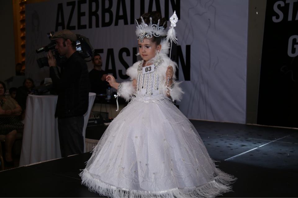 “Qış Nağılı” adlı uşaqlar arasında moda yarışması keçirilib (FOTO)