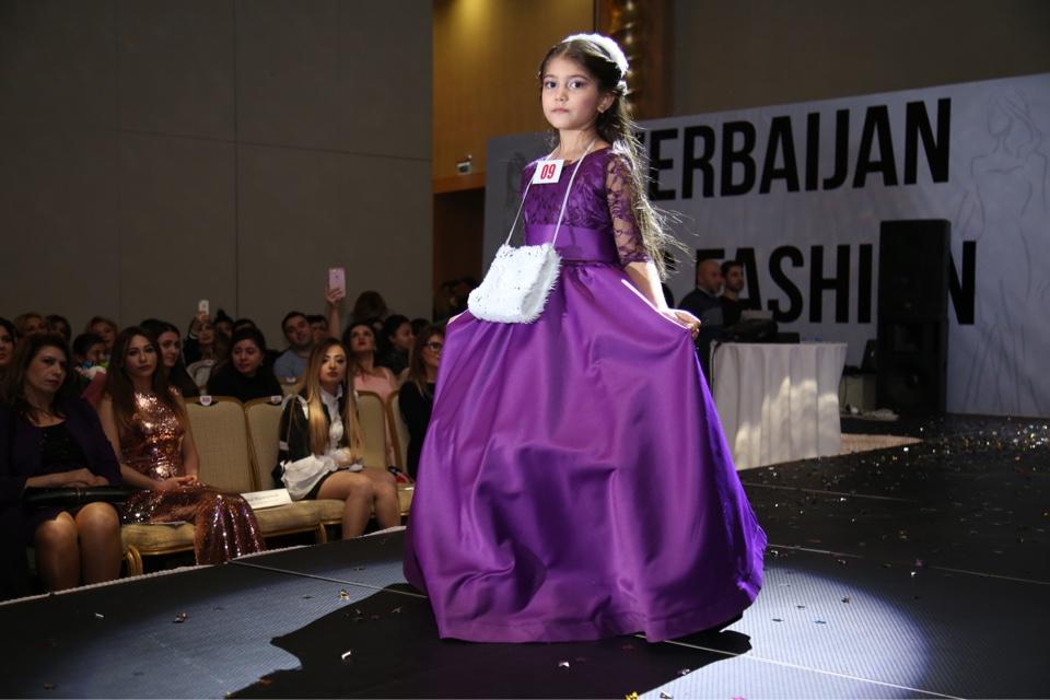 “Qış Nağılı” adlı uşaqlar arasında moda yarışması keçirilib (FOTO)
