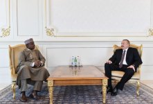 Azərbaycan Prezidenti bir sıra ölkələrin yeni səfirlərinin etimadnamələrini qəbul edib (FOTO) (YENİLƏNİB)