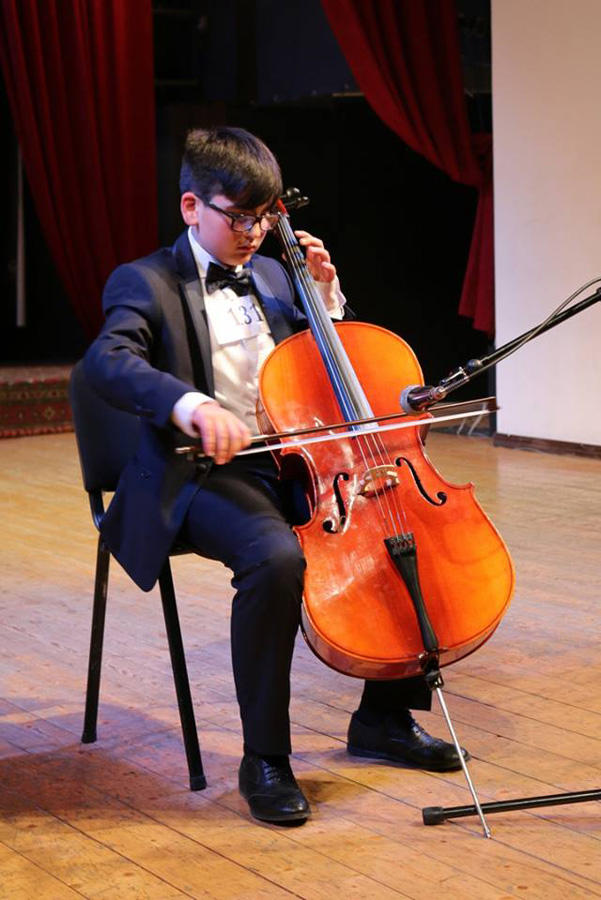 Mahnı Teatrında incəsənət müsabiqəsi keçiriləcək (FOTO)