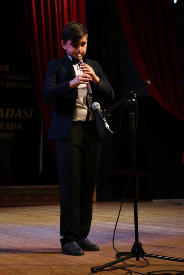 Mahnı Teatrında incəsənət müsabiqəsi keçiriləcək (FOTO)