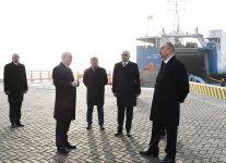 Prezident İlham Əliyev Bakı Beynəlxalq Dəniz Ticarət Limanı kompleksində RO-RO terminalının açılışında iştirak edib (FOTO) (YENİLƏNİB)