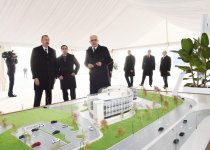 Prezident İlham Əliyev Bakı Beynəlxalq Dəniz Ticarət Limanı kompleksində RO-RO terminalının açılışında iştirak edib (FOTO) (YENİLƏNİB)