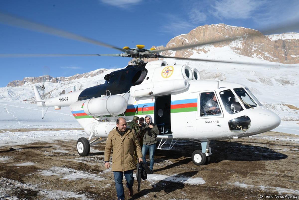 Qubada alpinistlərin axtarışı üzrə əməliyyat tədbirlərini əks etdirən - FOTO/VİDEO