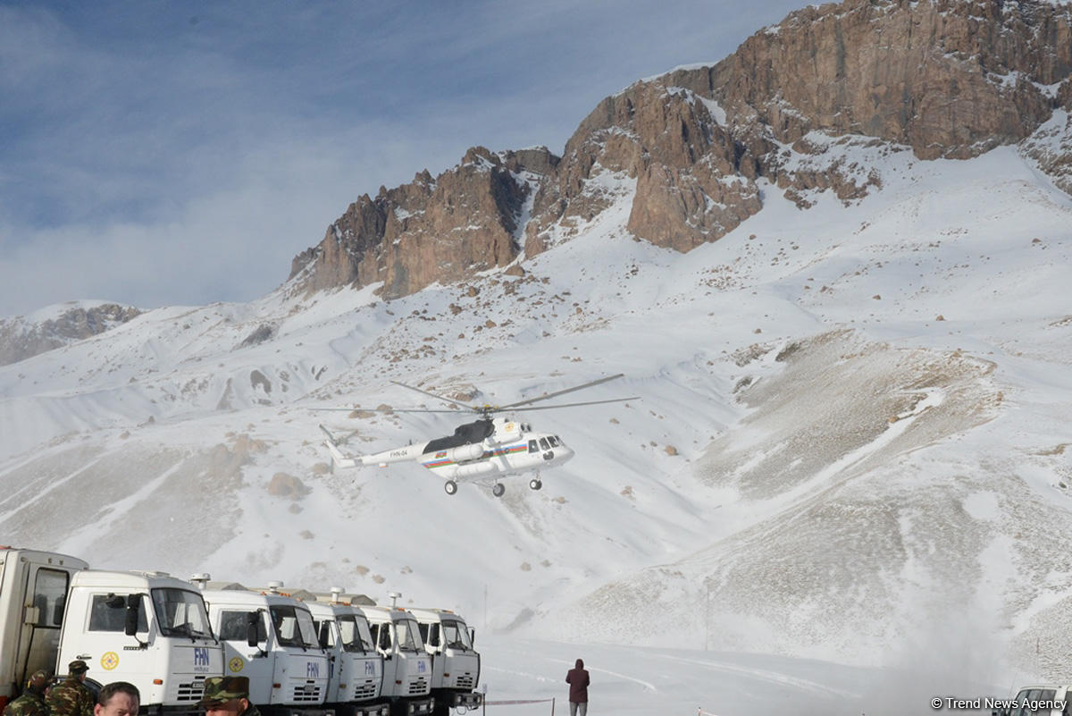 Qubada alpinistlərin axtarışı üzrə əməliyyat tədbirlərini əks etdirən - FOTO/VİDEO