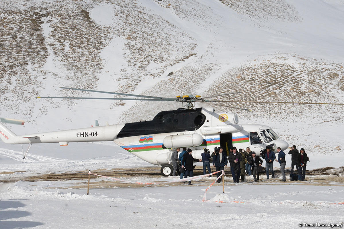 Qubada alpinistlərin axtarışı üzrə əməliyyat tədbirlərini əks etdirən - FOTO/VİDEO