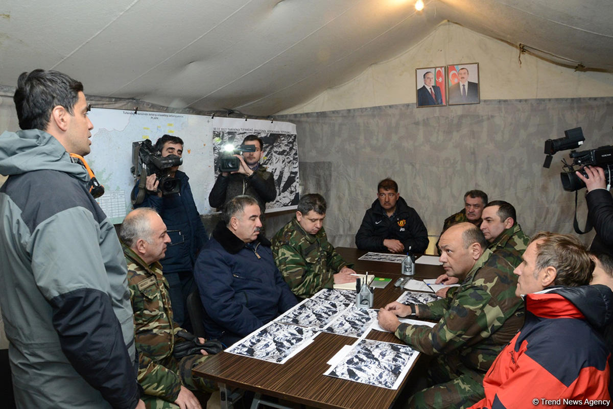 Qubada alpinistlərin axtarışı üzrə əməliyyat tədbirlərini əks etdirən - FOTO/VİDEO
