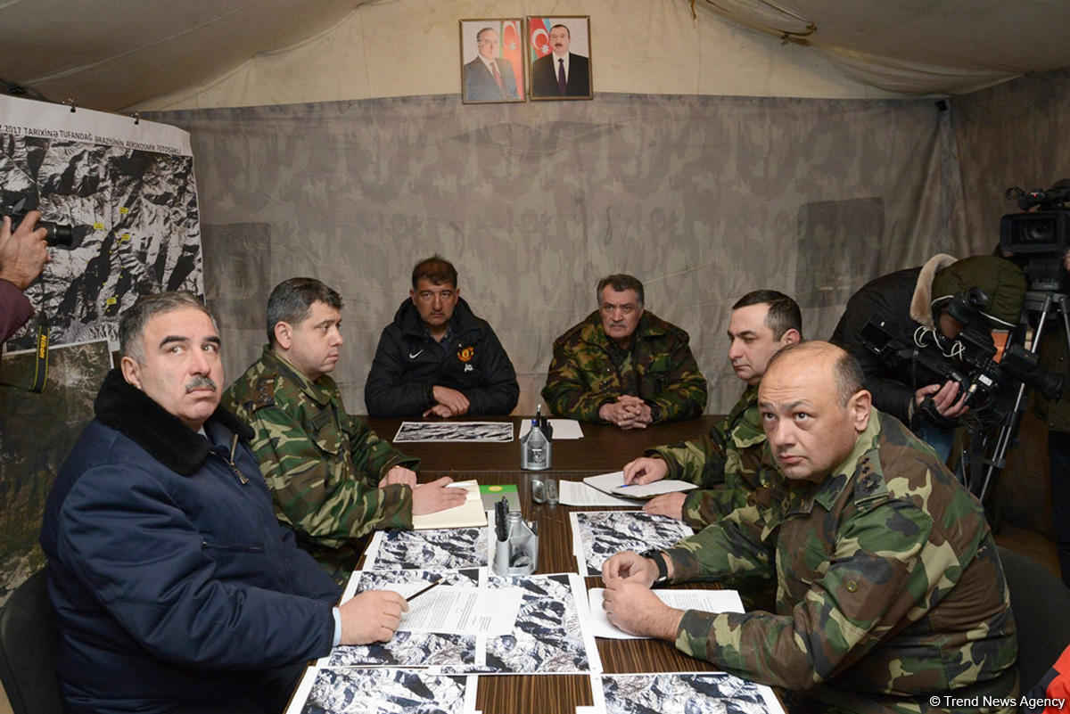 Qubada alpinistlərin axtarışı üzrə əməliyyat tədbirlərini əks etdirən - FOTO/VİDEO