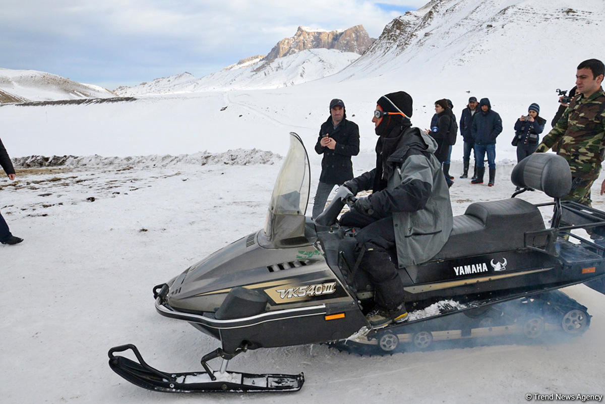 Qubada alpinistlərin axtarışı üzrə əməliyyat tədbirlərini əks etdirən - FOTO/VİDEO