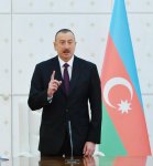 Prezident İlham Əliyevin sədrliyi ilə Nazirlər Kabinetinin iclası keçirilib (FOTO) (YENİLƏNİB)