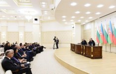Azərbaycan Prezidenti və Bolqarıstanın Baş naziri mətbuata bəyanatlarla çıxış ediblər (FOTO) (YENİLƏNİB)