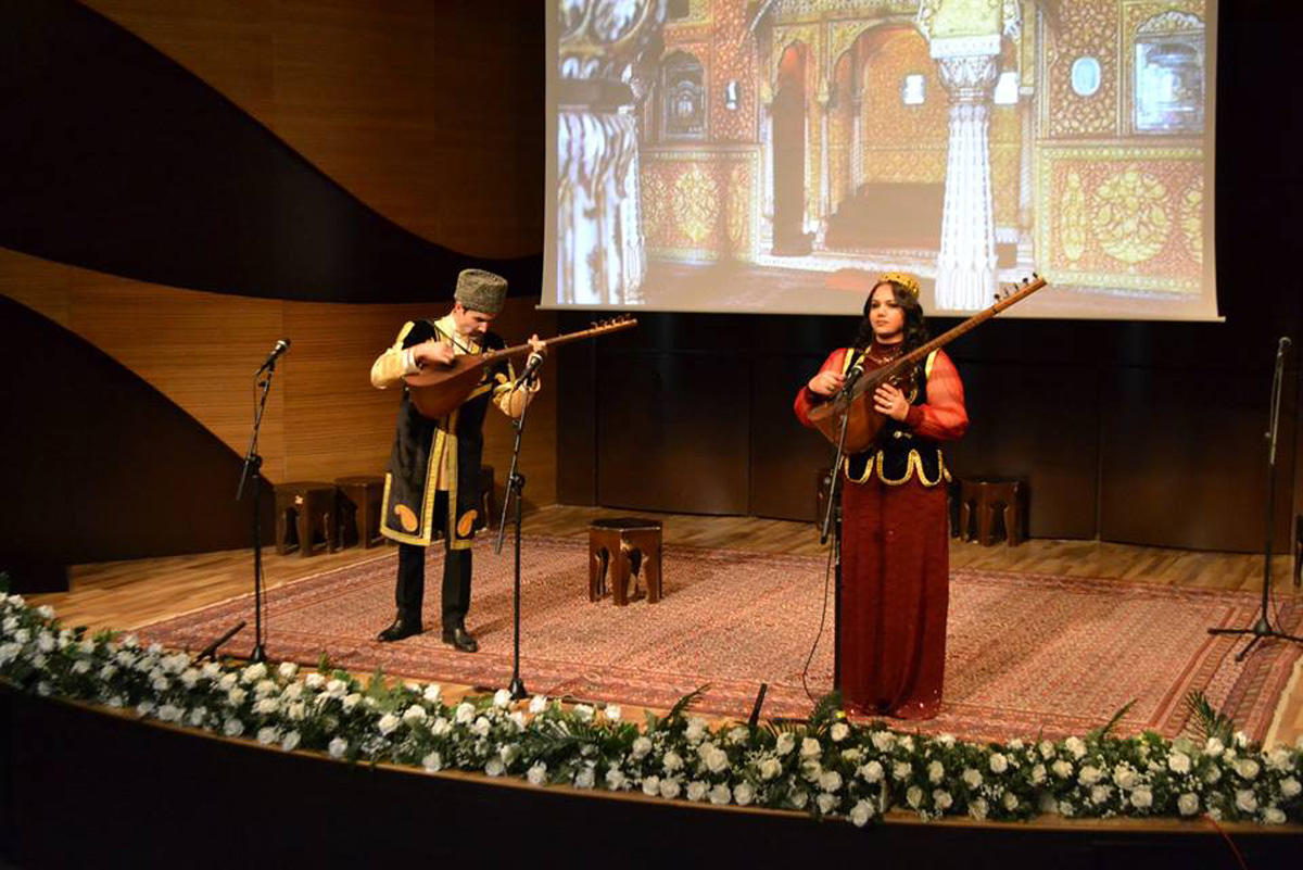 Beynəlxalq Muğam Mərkəzi yeni layihəsini təqdim edib (FOTO)