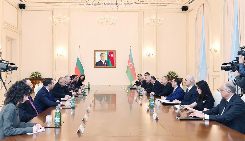 Azərbaycan Prezidentinin və Bolqarıstan Baş nazirinin geniş tərkibdə görüşü olub (FOTO) (YENİLƏNİB)