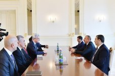 Prezident İlham Əliyev: Türkiyə və Azərbaycan 2018-ci ildə də böyük layihələr həyata keçirəcəklər (FOTO) (YENİLƏNİB)