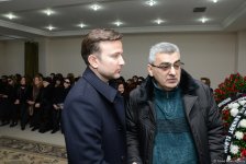 Bakıda məşhur pianoçu Çingiz Sadıxovla vida mərasimi keçirilir (FOTO)