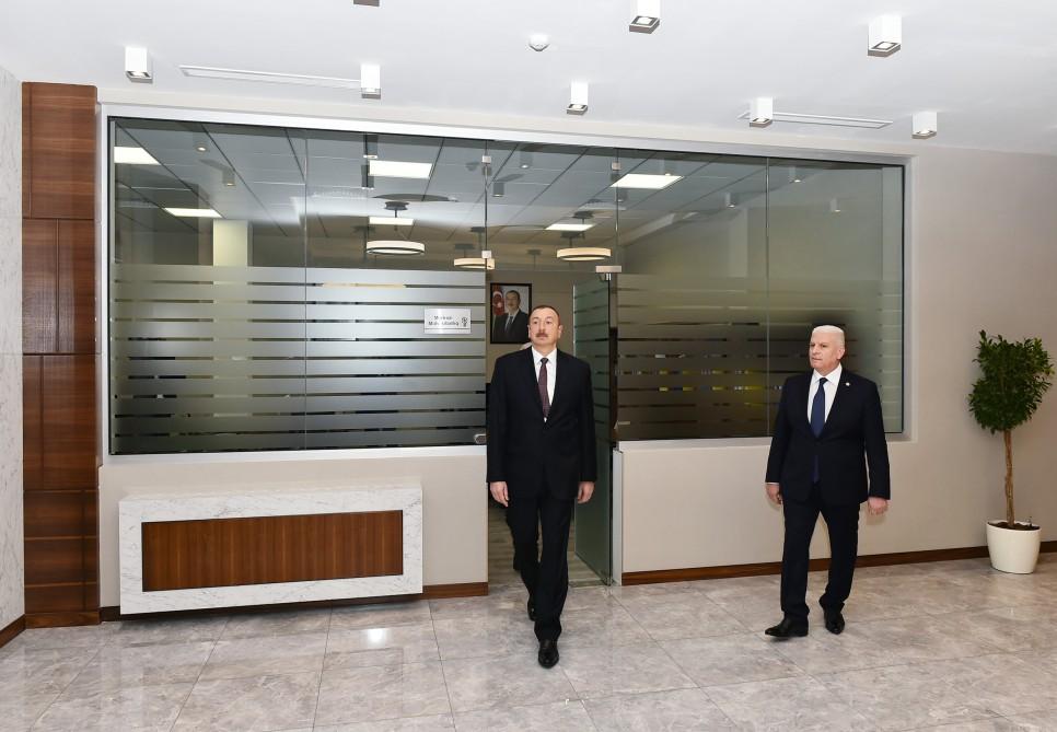 Prezident İlham Əliyev Bakı Paylayıcı Şəbəkəsinin yeni inzibati binasının və yarımstansiyalarının açılışında iştirak edib (FOTO) (YENİLƏNİB)