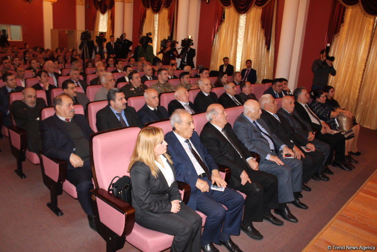 DTX-nin rəis müavini: 20 Yanvar faciəsini törətməkdə məqsəd Azərbaycan xalqının azadlıq uğrunda mübarizliyini sarsıtmaq idi (YENİLƏNİB) (FOTO)