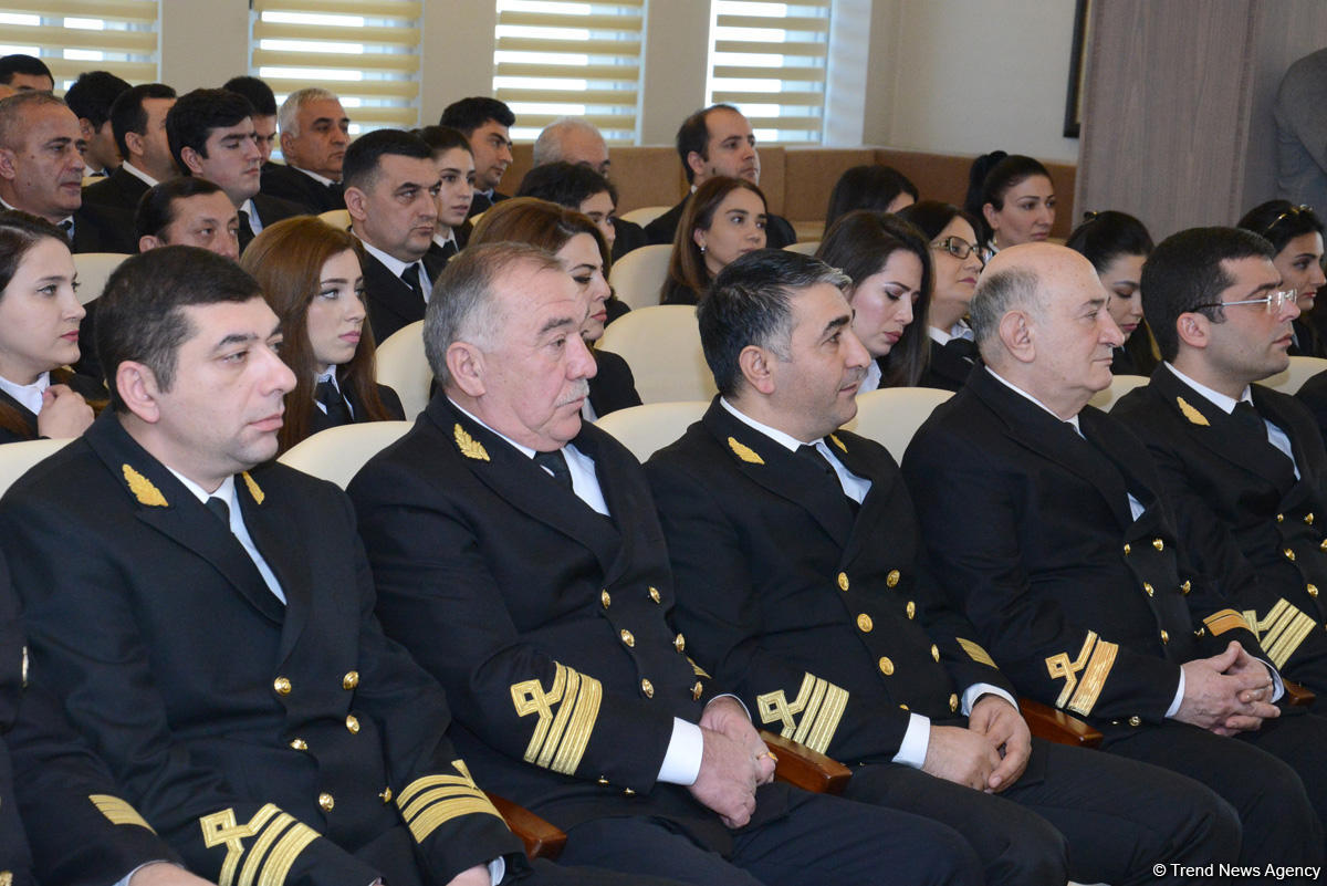 Dövlət Dəniz Agentliyində 20 Yanvar faciəsinin 28-ci ildönümü ilə bağlı mərasim keçirilib (FOTO)