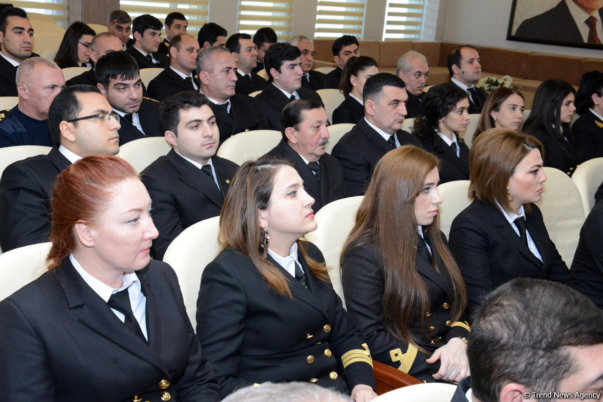 Dövlət Dəniz Agentliyində 20 Yanvar faciəsinin 28-ci ildönümü ilə bağlı mərasim keçirilib (FOTO)