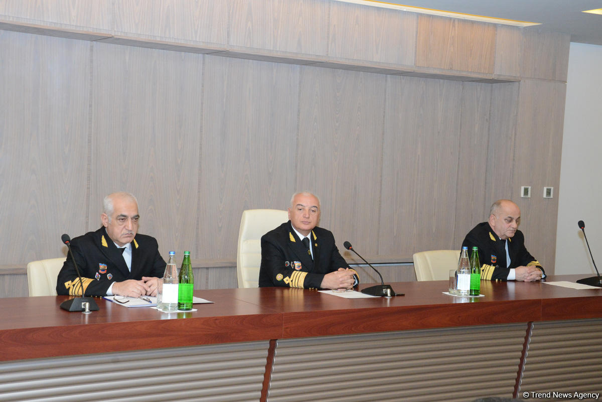 Dövlət Dəniz Agentliyində 20 Yanvar faciəsinin 28-ci ildönümü ilə bağlı mərasim keçirilib (FOTO)