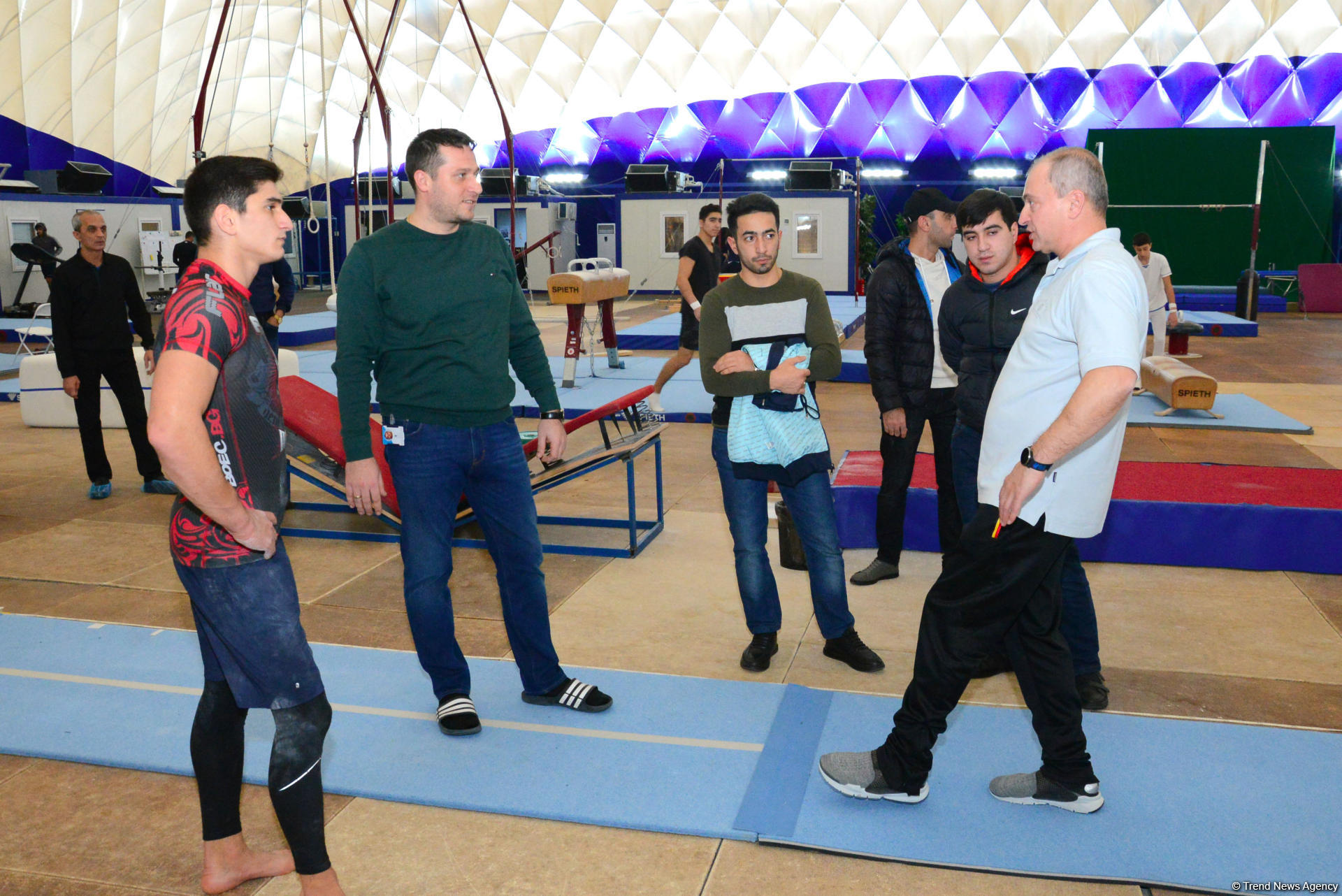 Olimpiya çempionunun məşqçisi: Gənc azərbaycanlı gimnastların yaxşı hazırlıqları var (FOTO)