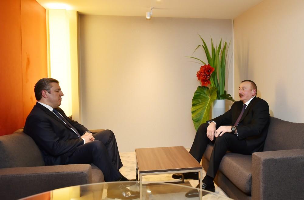 Prezident İlham Əliyev Davosda Gürcüstanın Baş naziri ilə görüşüb (FOTO)