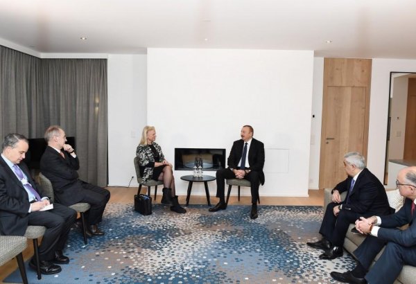 Prezident İlham Əliyev Davosda "IBM" şirkətinin baş icraçı direktoru ilə görüşüb (FOTO) (YENİLƏNİB)