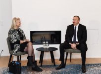 Prezident İlham Əliyev Davosda "IBM" şirkətinin baş icraçı direktoru ilə görüşüb (FOTO) (YENİLƏNİB)