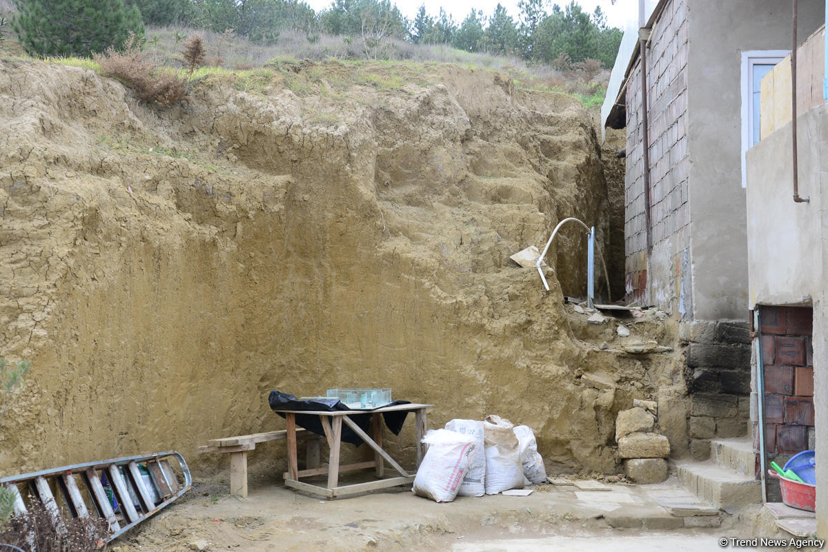 Bayılda SON DURUM - 67 ailə köçürüldü (FOTO)