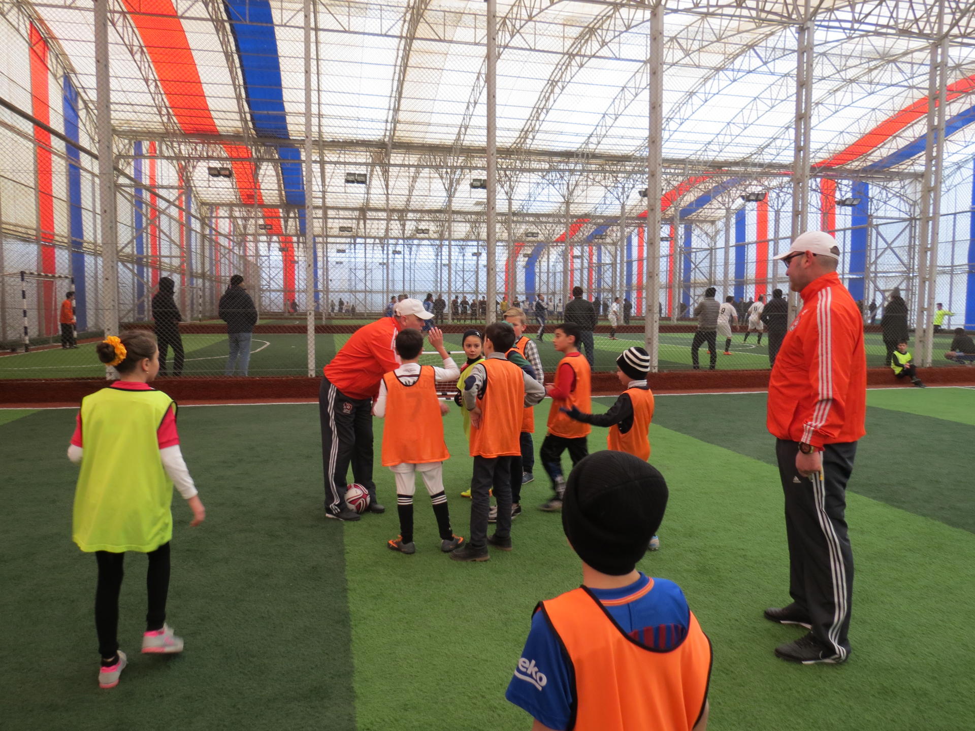 AZFAR futbol məktəbinə qeydiyyat davam edir (FOTO)