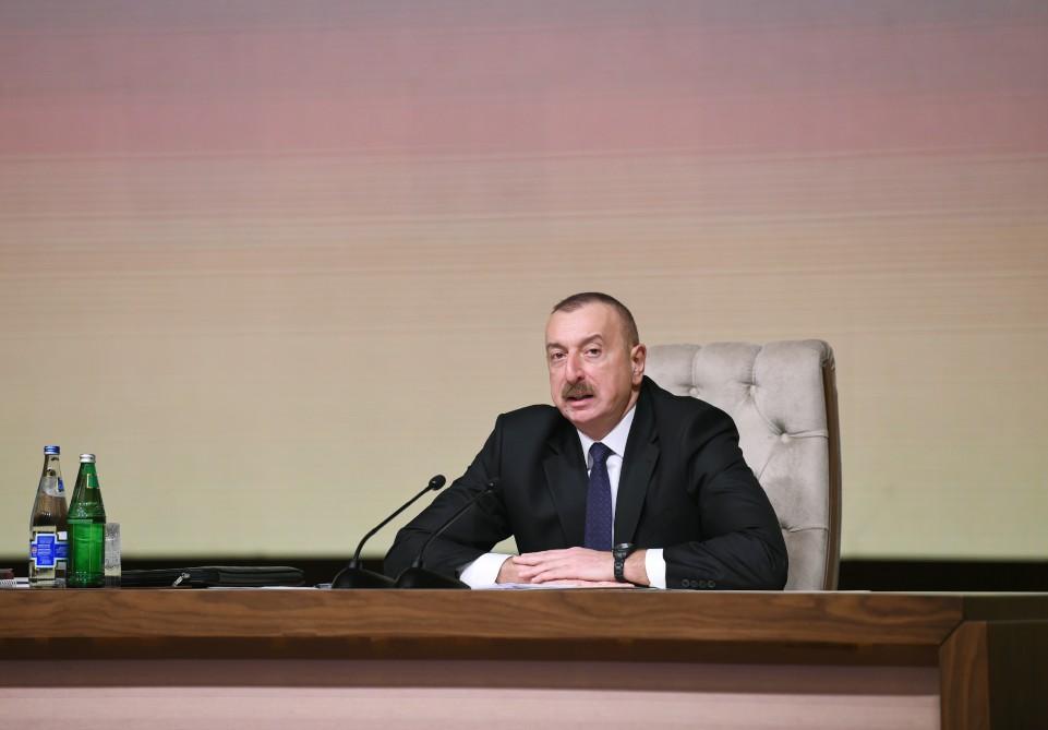Azərbaycan Prezidenti: Açıq dənizə çıxışı olmayan ölkədə Şimal-Cənub, Şərq-Qərb dəhlizləri kimi layihələri icra etmək tarixi xidmətimizdir