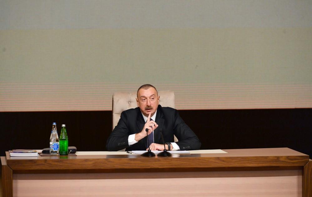 Azərbaycan Prezidenti: Dövlətin iş adamlarına yaratdığı şəraitin müqabilində iri biznes qurumları gərək öz sosial məsuliyyətini dərk etsinlər