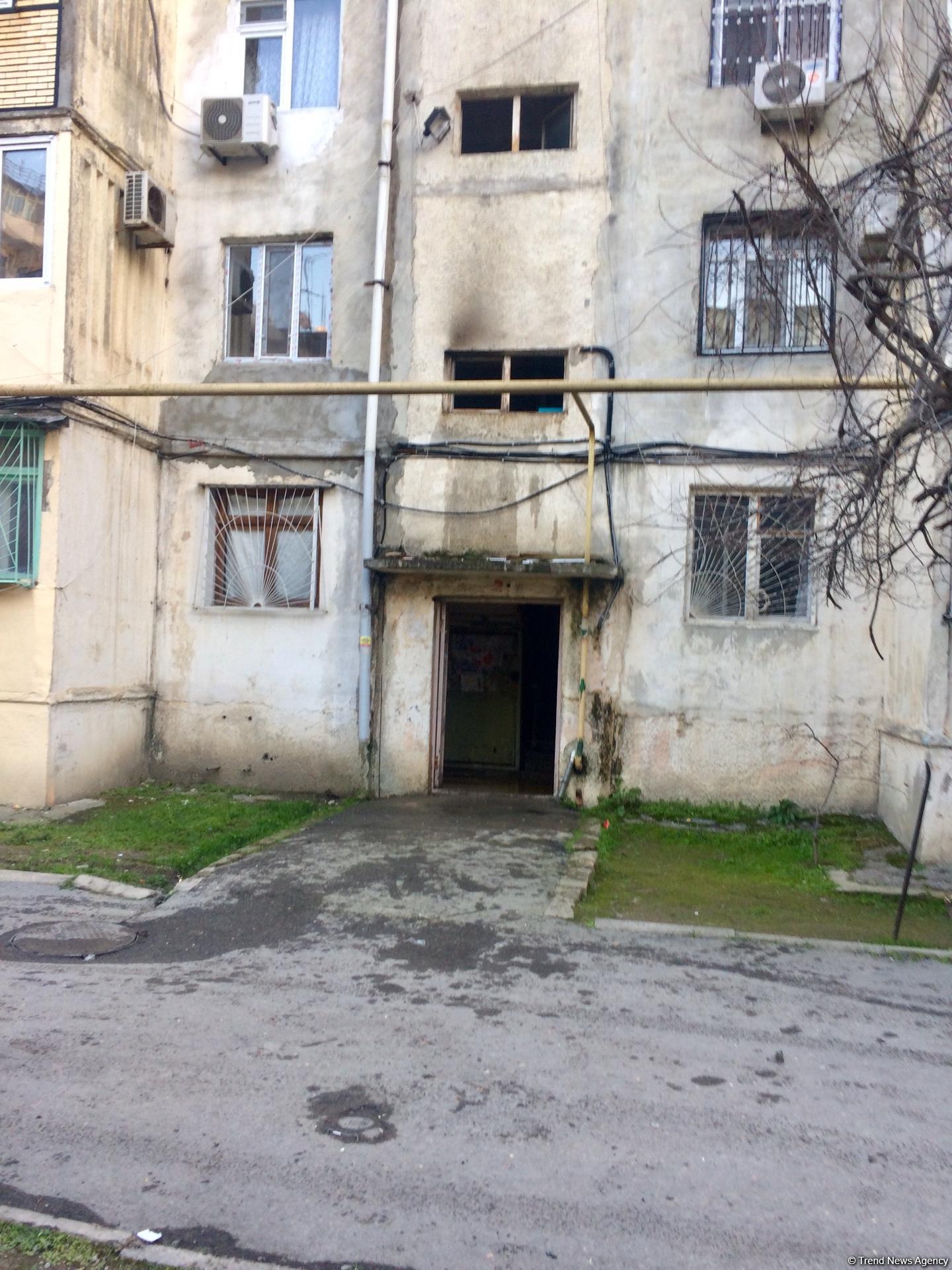 FHN Bakıdakı yanğın barədə: Qaz partlayışı barədə məlumat doğru deyil, məişət tullantıları yanıb (FOTO)