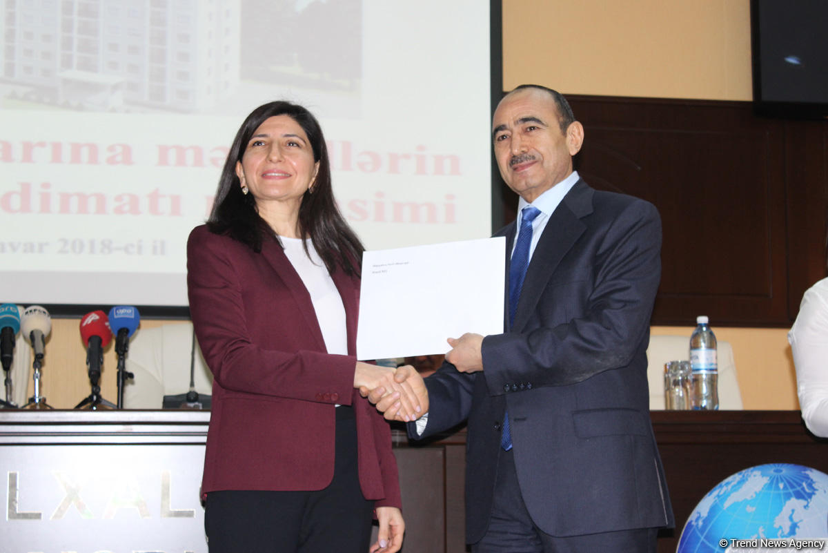 Əli Həsənov: Azərbaycan mediasını öz təsiri altına salmaq istəyən dairələrin siyasəti iflasa uğrayıb (YENİLƏNİB-2) (FOTO)